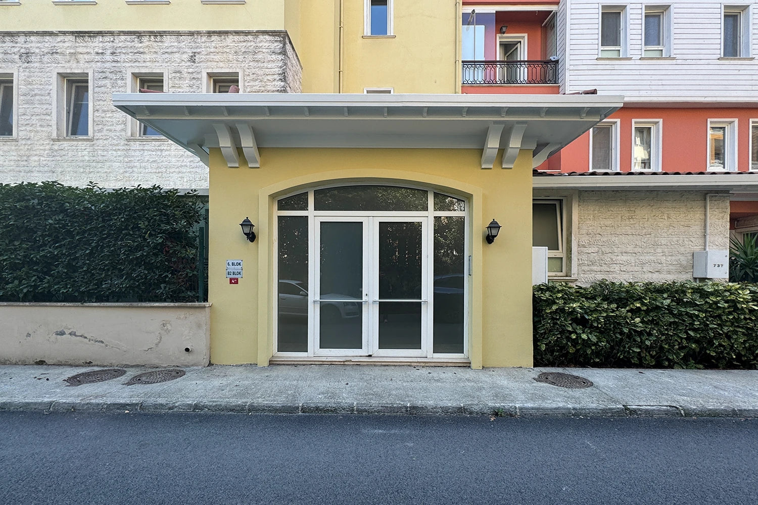 Site İçi ve Giriş